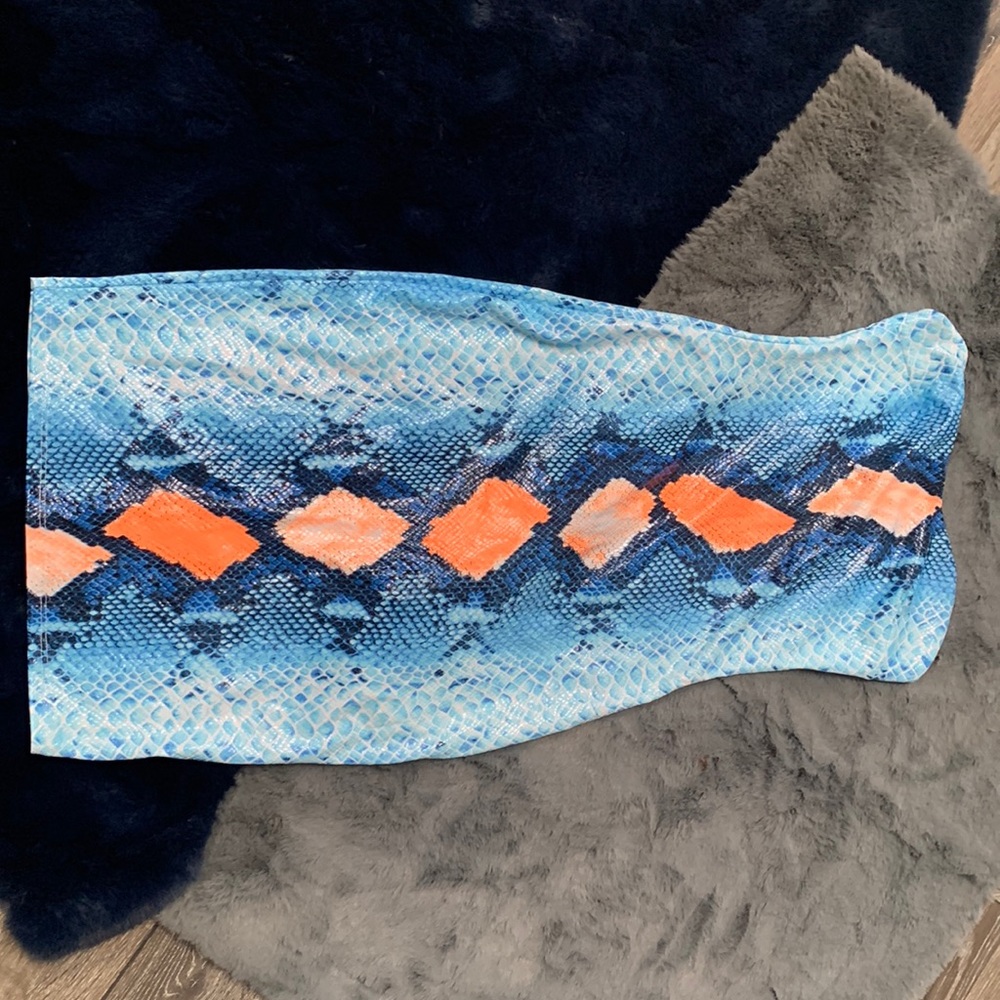 Fashion Nova Blue / Orange tight dress No straps